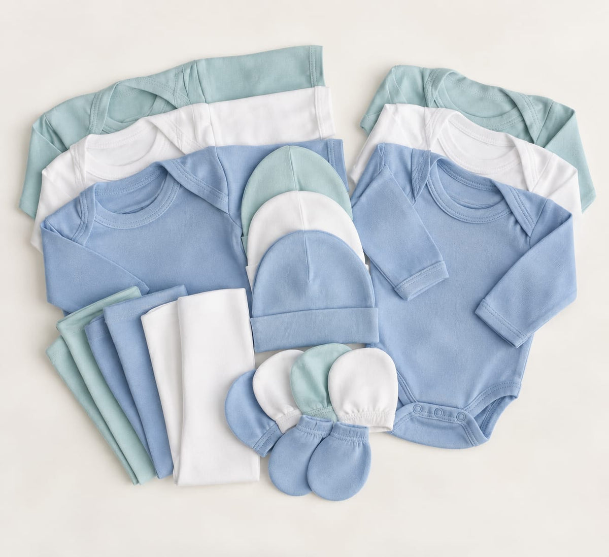 Pack 3 Ajuares Lisos 0–3 meses · 15 piezas | Momsi